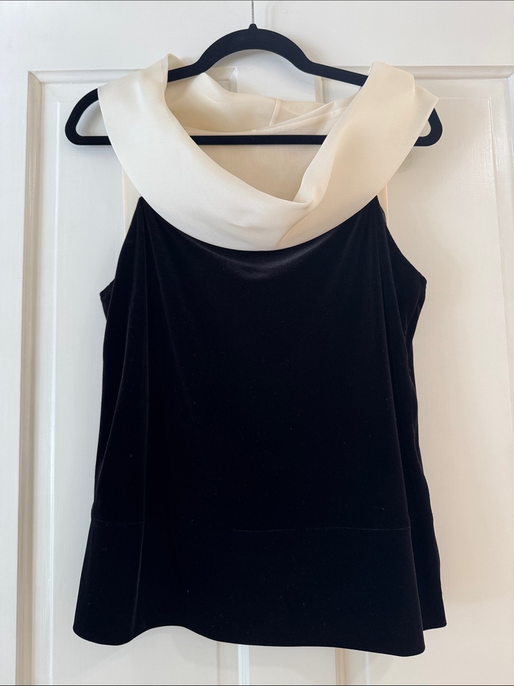 Sleeveless Black Velvet Top with Cream Draped Collar
